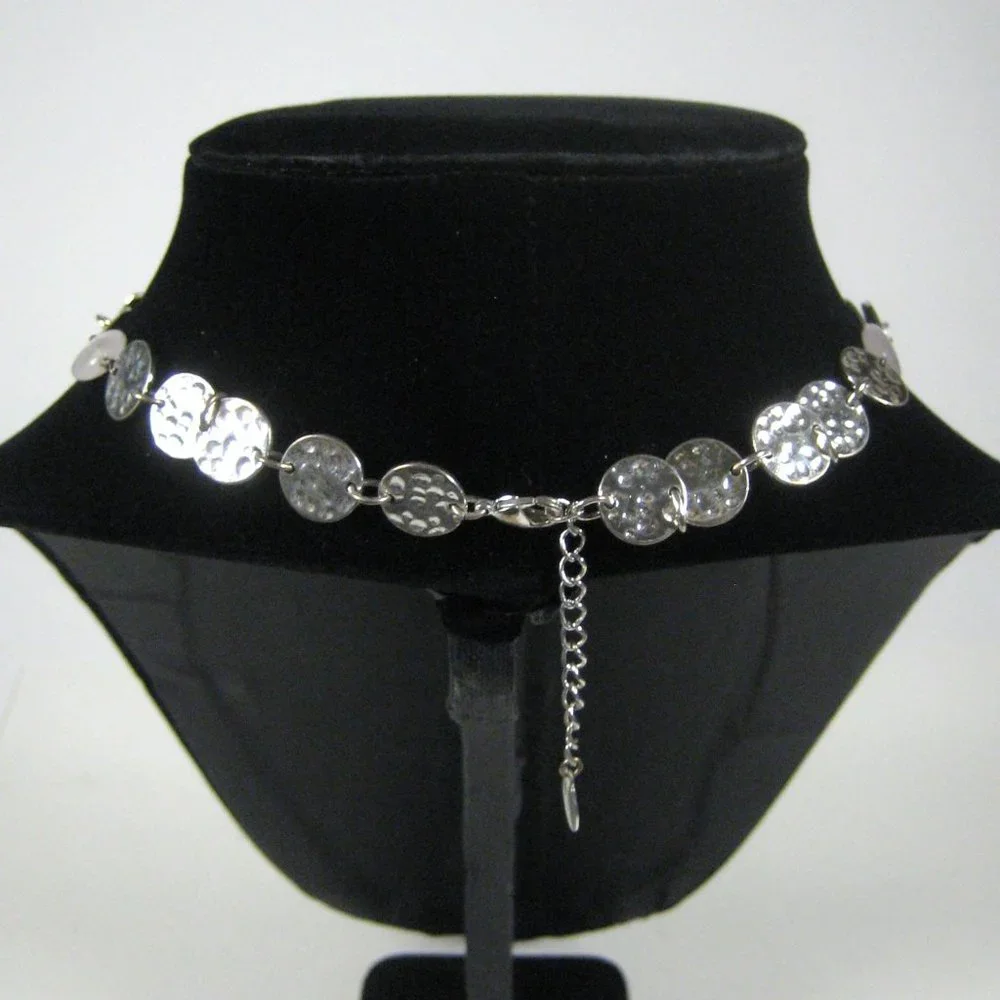 AC Silvertone Hammered Discs Necklace 16 Inch Choker Collar Statement Beaded